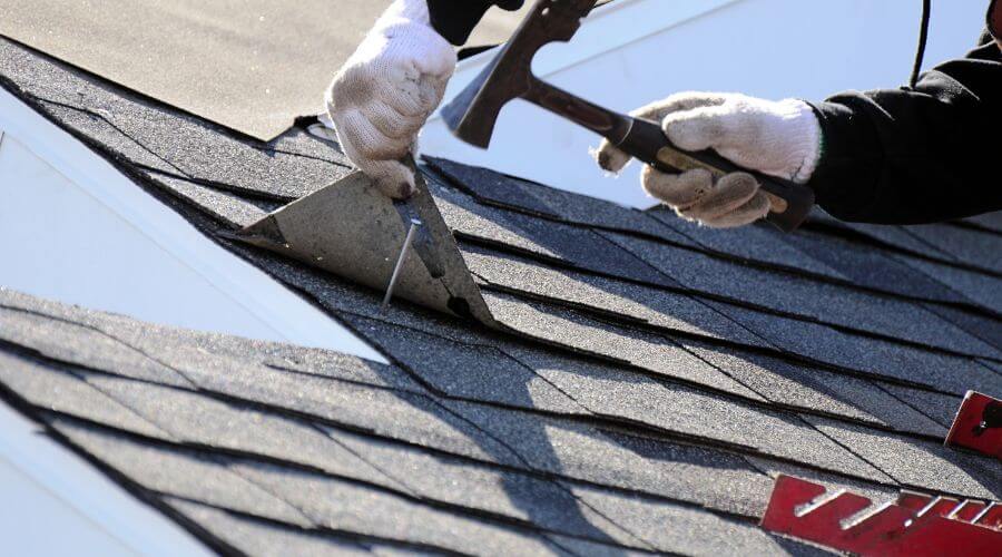 Professional gutter cleaning in Harrisville, OH